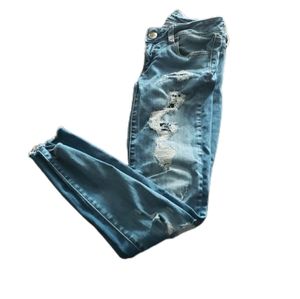 American Eagle distressed skinny jeans size 0